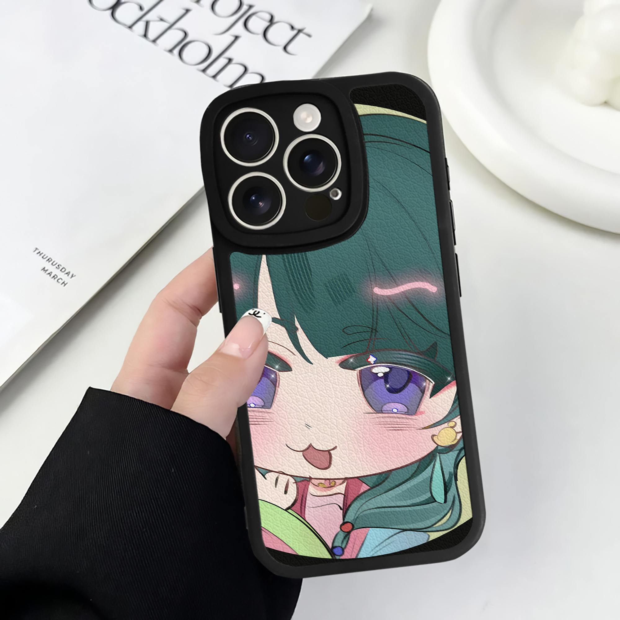 （画像用） 薬屋のひとりごと The Apothecary Diaries 【iPhone 16シリーズ対応】シリコンスマホケース（レザー調） 材質：シリコン